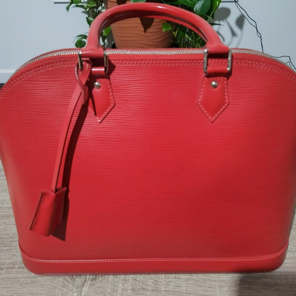 AUTHENTIC LOUIS VUITTON RED LEATHER ALMA GM PURSE / BAG